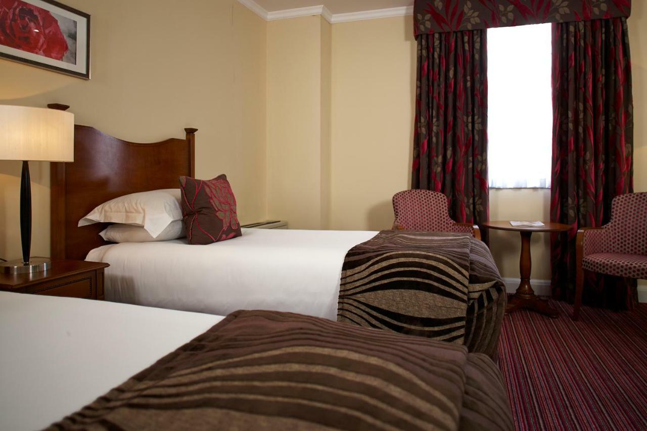 Sir Christopher Wren Hotel Windsor Kamer foto